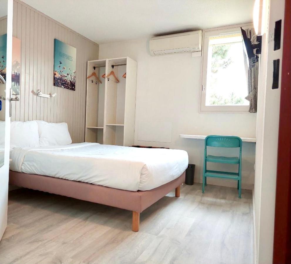 Logis Hotel- Hotel Restaurant Le Rialto Le Sequestre ภายนอก รูปภาพ