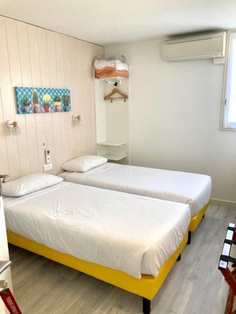 Logis Hotel- Hotel Restaurant Le Rialto Le Sequestre ภายนอก รูปภาพ