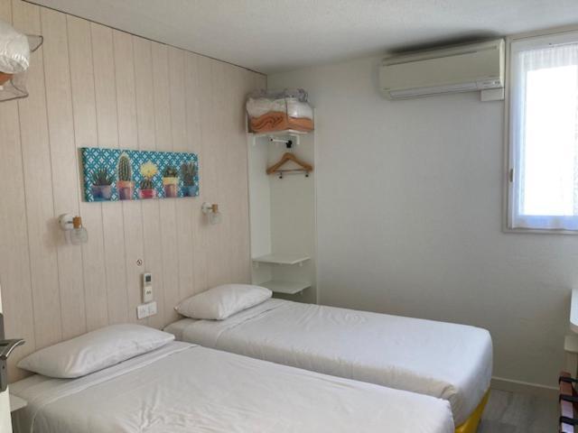 Logis Hotel- Hotel Restaurant Le Rialto Le Sequestre ภายนอก รูปภาพ